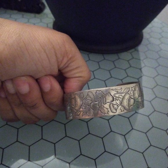 Bracelet - Picture 4 of 7